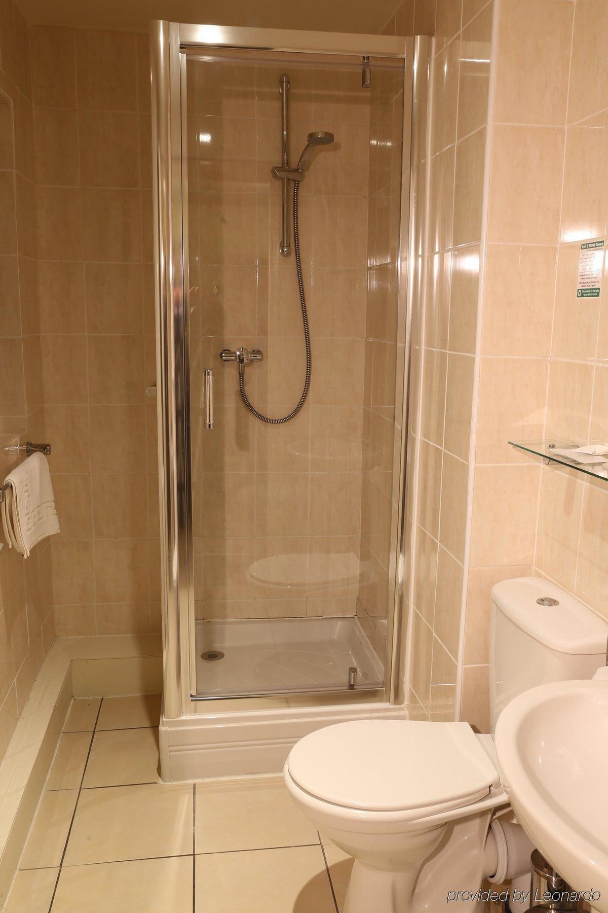 The Cedars Hotel, Loughborough Esterno foto